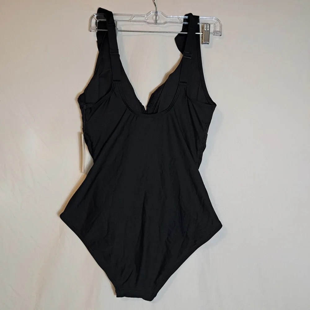 DKNY Ruffled Plunge V-Neck One Piece Women's Size Large Black NEW $79.99 - Picture 4 of 11